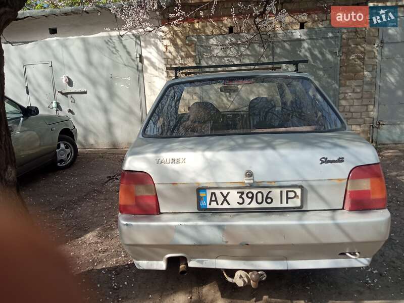 Лифтбек ЗАЗ 1103 Славута 2003 в Харькове фото 3 Лифтбек ЗАЗ 1103 Славута 2003 в Харькове