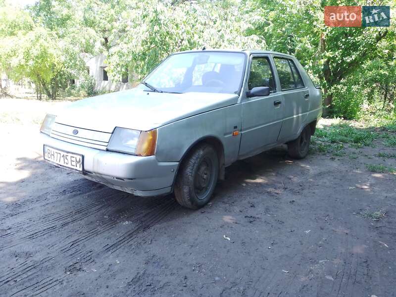 ЗАЗ 1103 Славута 1999