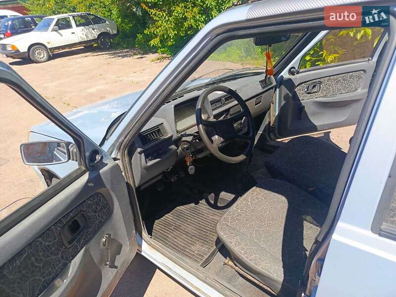 Лифтбек ЗАЗ 1103 Славута 2004 в Чернигове