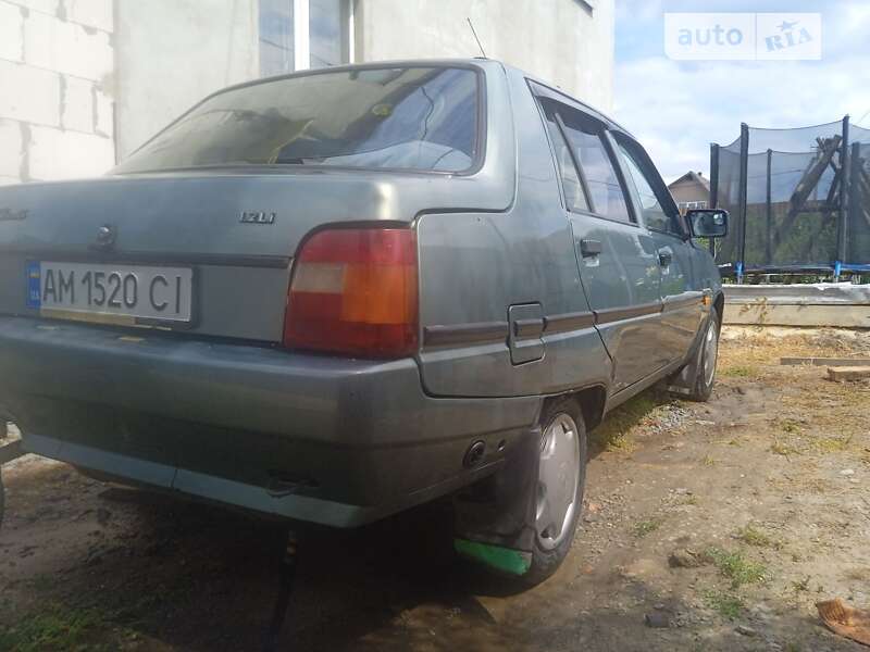 Ліфтбек ЗАЗ 1103 Славута 2006 в Житомирі