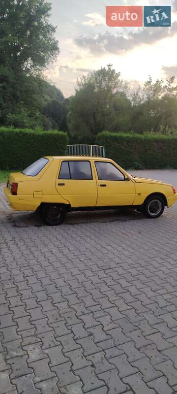 Лифтбек ЗАЗ 1103 Славута 2004 в Турке