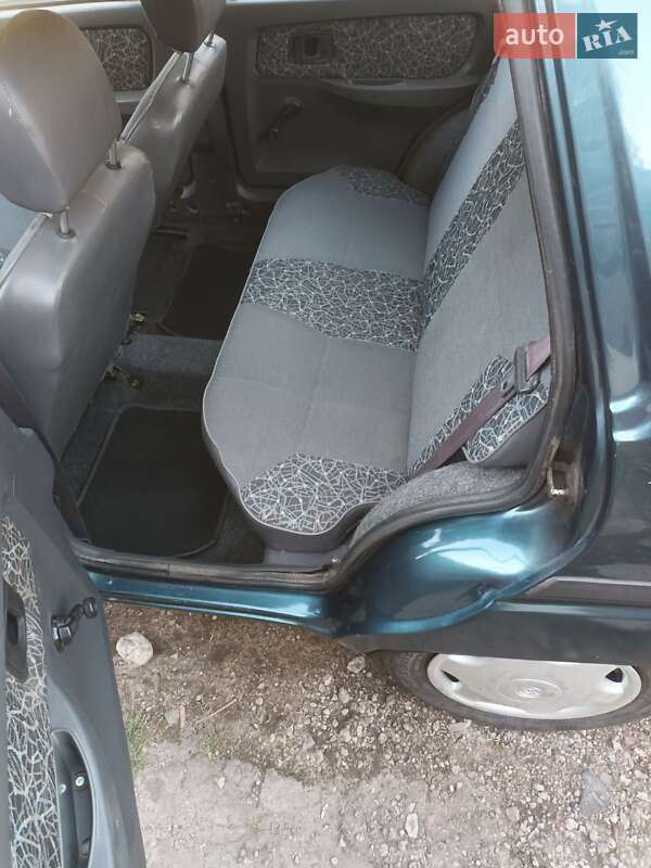 Лифтбек ЗАЗ 1103 Славута 2004 в Запорожье