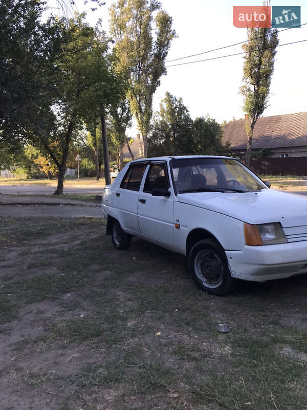 ЗАЗ 1103 Славута 2004