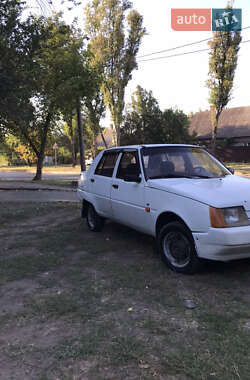 Лифтбек ЗАЗ 1103 Славута 2004 в 