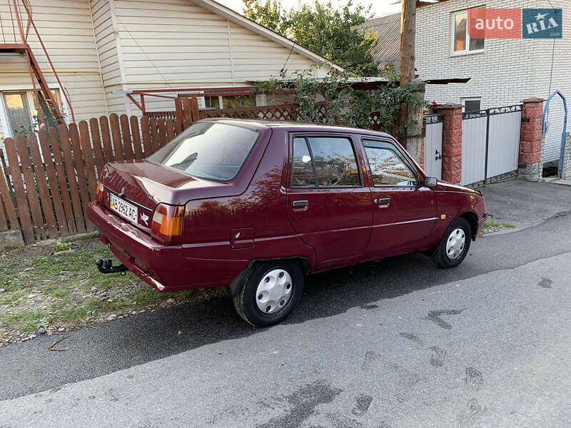 Лифтбек ЗАЗ 1103 Славута 2005 в Виннице