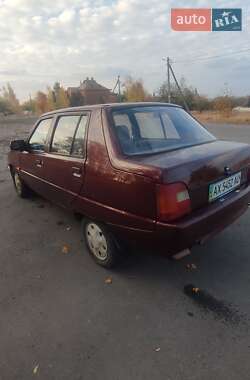 Лифтбек ЗАЗ 1103 Славута 2006 в 