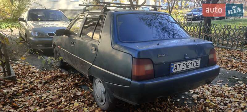 Лифтбек ЗАЗ 1103 Славута 2004 в Калуше фото 2 Лифтбек ЗАЗ 1103 Славута 2004 в Калуше