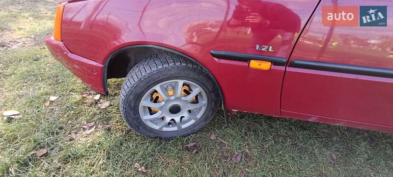 Ліфтбек ЗАЗ 1103 Славута 2003 в Кам'янець-Подільському