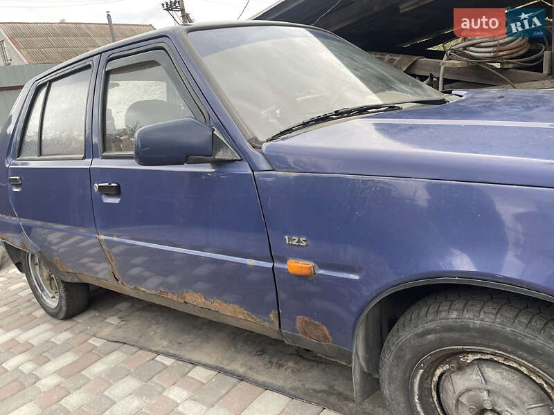 Лифтбек ЗАЗ 1103 Славута 2002 в Запорожье