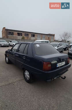 Лифтбек ЗАЗ 1103 Славута 2007 в 
