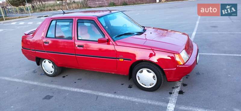 Лифтбек ЗАЗ 1103 Славута 2004 в Здолбунове фото 55 Лифтбек ЗАЗ 1103 Славута 2004 в Здолбунове