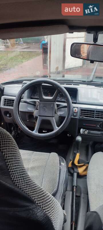 Лифтбек ЗАЗ 1103 Славута 2005 в Пирятине