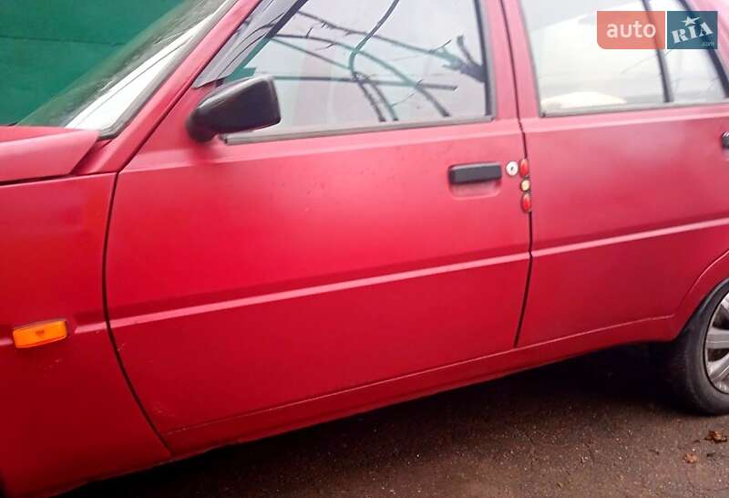 Ліфтбек ЗАЗ 1103 Славута 2002 в Знам'янці