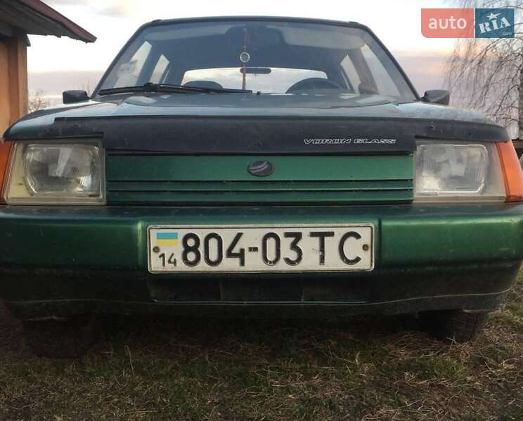 Лифтбек ЗАЗ 1103 Славута 2003 в Львове