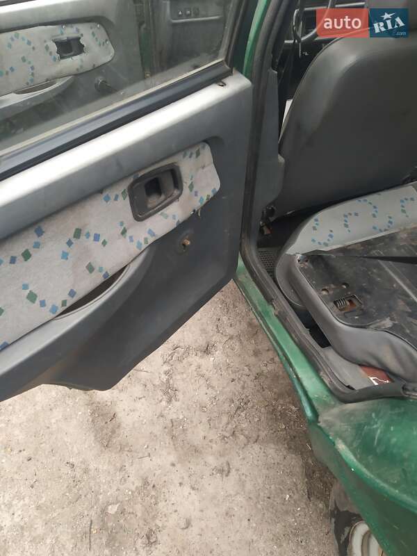 Лифтбек ЗАЗ 1103 Славута 2003 в Нежине