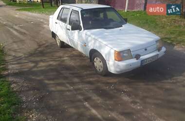 Лифтбек ЗАЗ 1103 Славута 2004 в Чигирине