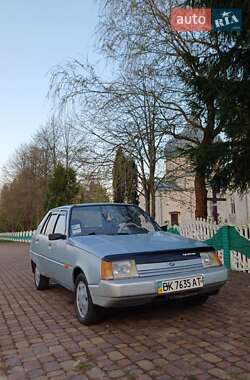 Ліфтбек ЗАЗ 1103 Славута 2004 в 