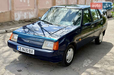Лифтбек ЗАЗ 1103 Славута 2006 в 