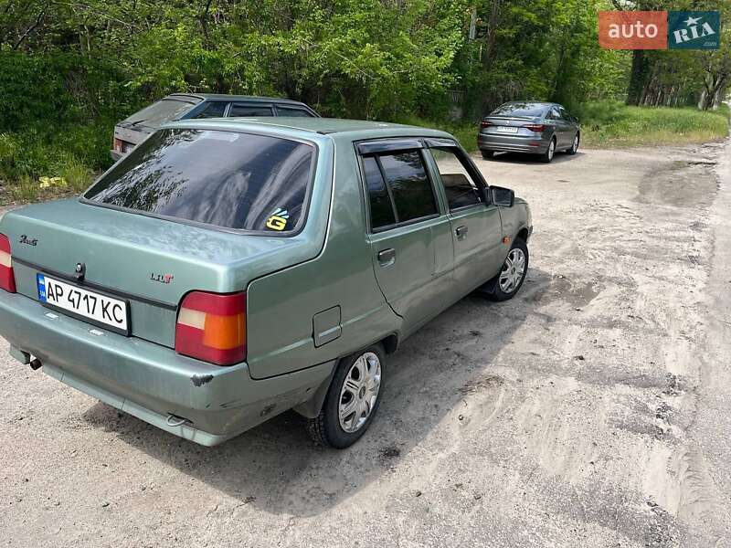 Лифтбек ЗАЗ 1103 Славута 2006 в Запорожье
