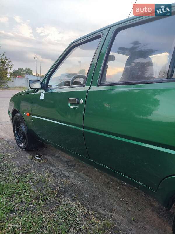 Ліфтбек ЗАЗ 1103 Славута 2002 в Нових Санжарах