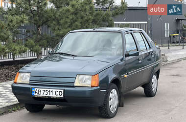 Лифтбек ЗАЗ 1103 Славута 2005 в Киеве