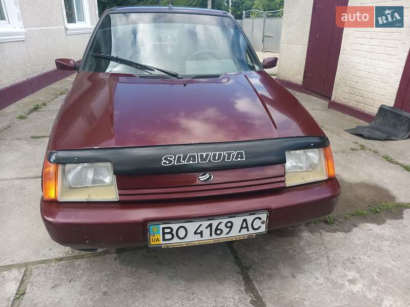Лифтбек ЗАЗ 1103 Славута 2006 в 
