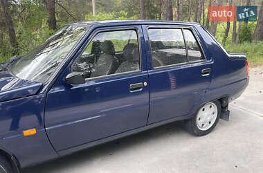 Ліфтбек ЗАЗ 1103 Славута 2008 в 