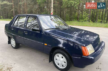 Ліфтбек ЗАЗ 1103 Славута 2008 в 