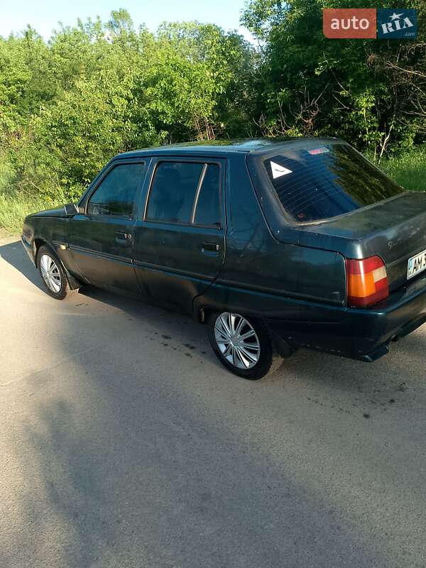 Ліфтбек ЗАЗ 1103 Славута 2005 в Житомирі