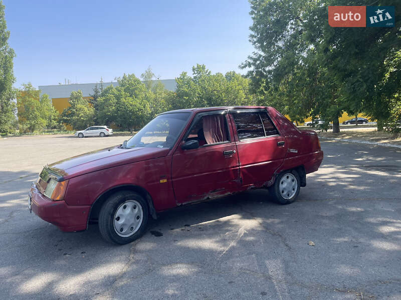 Ліфтбек ЗАЗ 1103 Славута 2003 в Миколаєві
