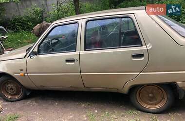 Лифтбек ЗАЗ 1103 Славута 2002 в 