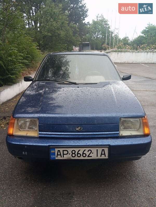 Ліфтбек ЗАЗ 1103 Славута 2004 в Запоріжжі