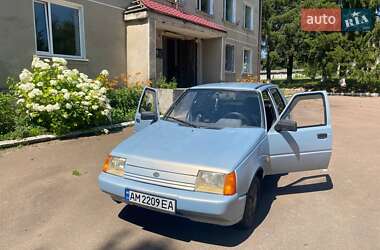Лифтбек ЗАЗ 1103 Славута 2004 в Коростене