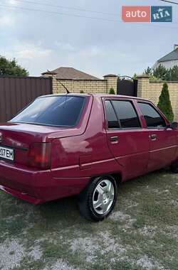 Лифтбек ЗАЗ 1103 Славута 2004 в 