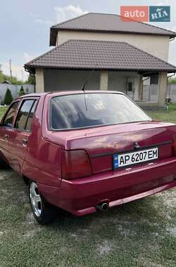 Лифтбек ЗАЗ 1103 Славута 2004 в 