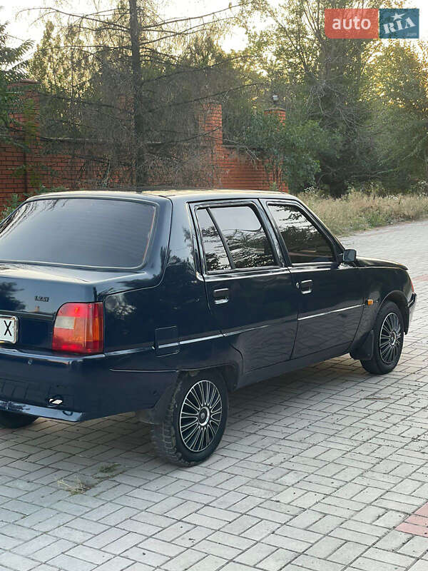 Лифтбек ЗАЗ 1103 Славута 2008 в Запорожье