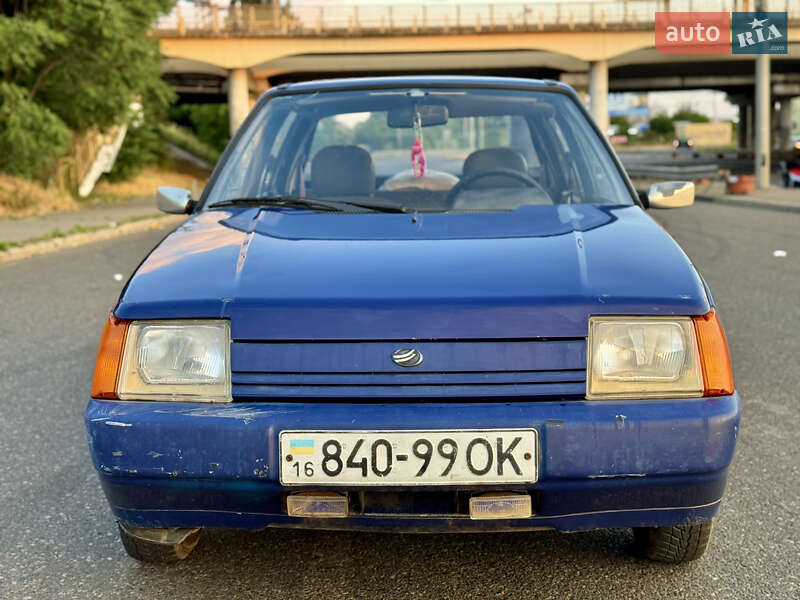 Лифтбек ЗАЗ 1103 Славута 2003 в Одессе