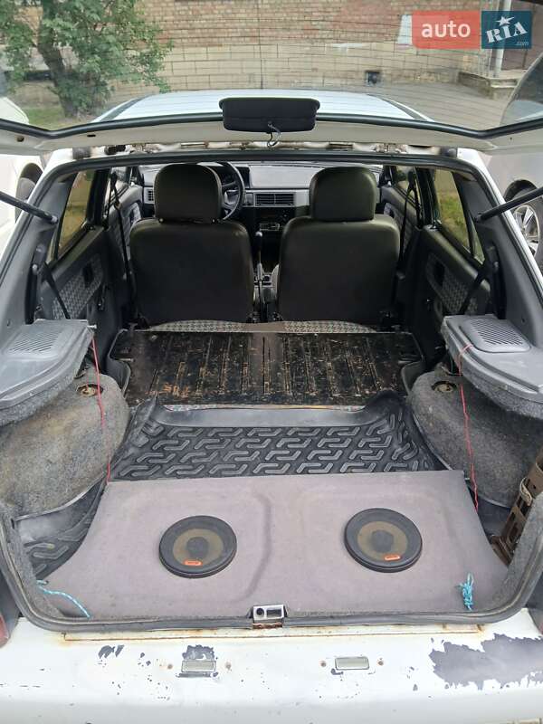 Лифтбек ЗАЗ 1103 Славута 2003 в Киеве фото 9 Лифтбек ЗАЗ 1103 Славута 2003 в Киеве