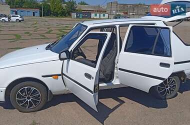 Лифтбек ЗАЗ 1103 Славута 2006 в Знаменке