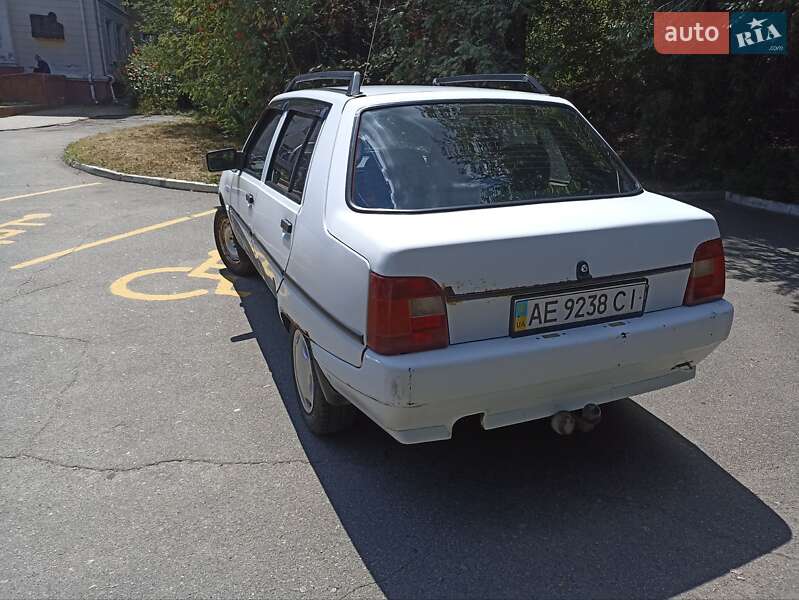Лифтбек ЗАЗ 1103 Славута 2008 в Днепре
