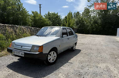 Лифтбек ЗАЗ 1103 Славута 2004 в 