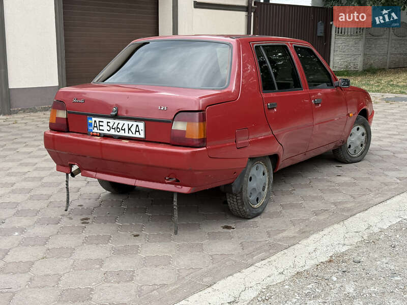 Ліфтбек ЗАЗ 1103 Славута 2006 в Дніпрі