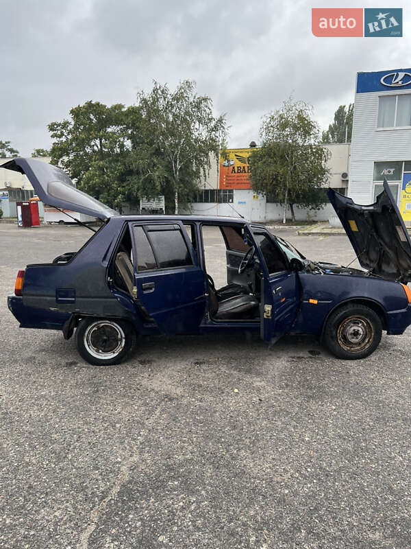 Ліфтбек ЗАЗ 1103 Славута 2006 в Запоріжжі