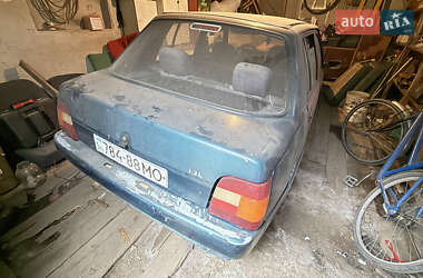 Лифтбек ЗАЗ 1103 Славута 2000 в Косове