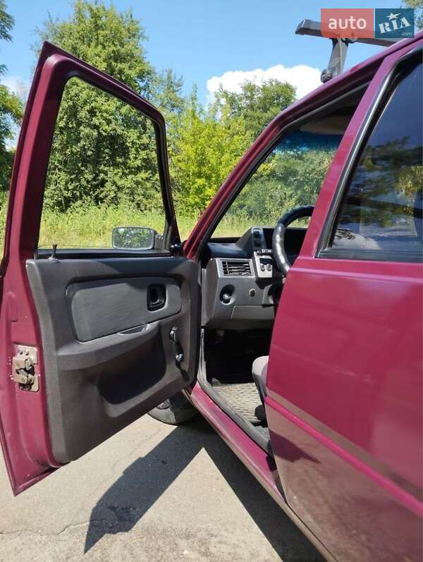 Лифтбек ЗАЗ 1103 Славута 2004 в Чернигове фото 3 Лифтбек ЗАЗ 1103 Славута 2004 в Чернигове