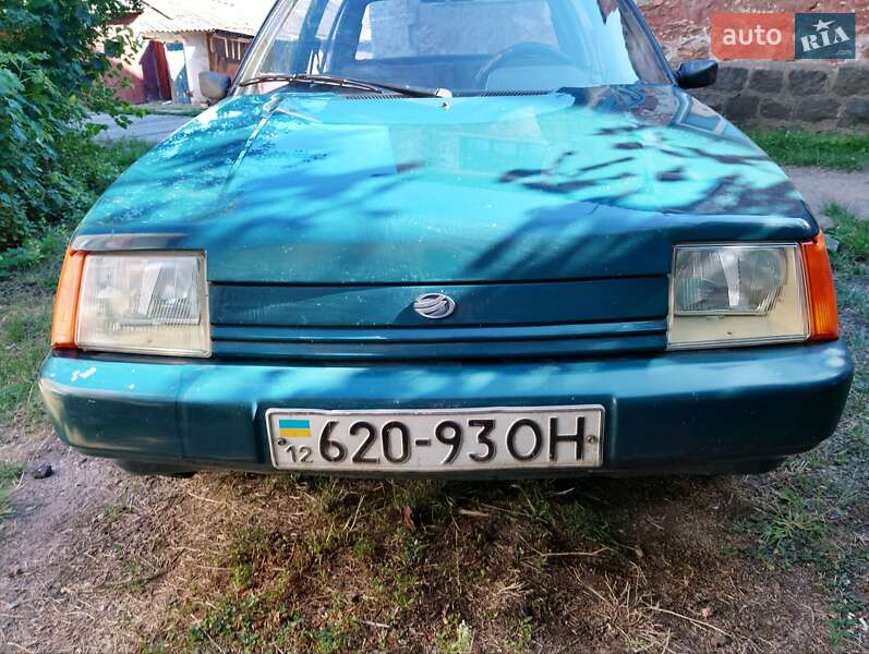 Лифтбек ЗАЗ 1103 Славута 2004 в Кропивницком