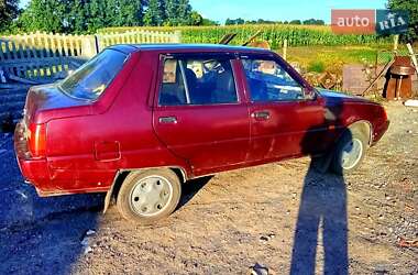Лифтбек ЗАЗ 1103 Славута 2007 в Хороле