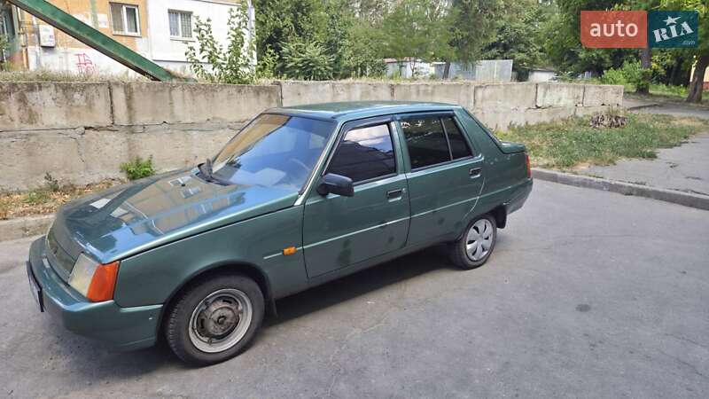 Лифтбек ЗАЗ 1103 Славута 2007 в Запорожье