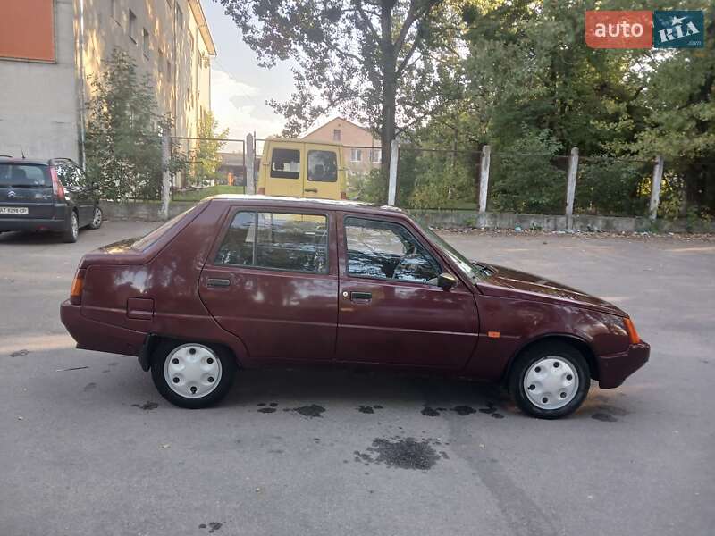 ЗАЗ 1103 Славута 2005