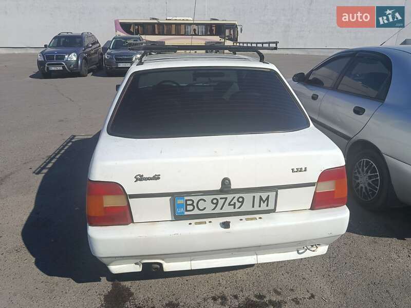 Ліфтбек ЗАЗ 1103 Славута 2010 в Львові